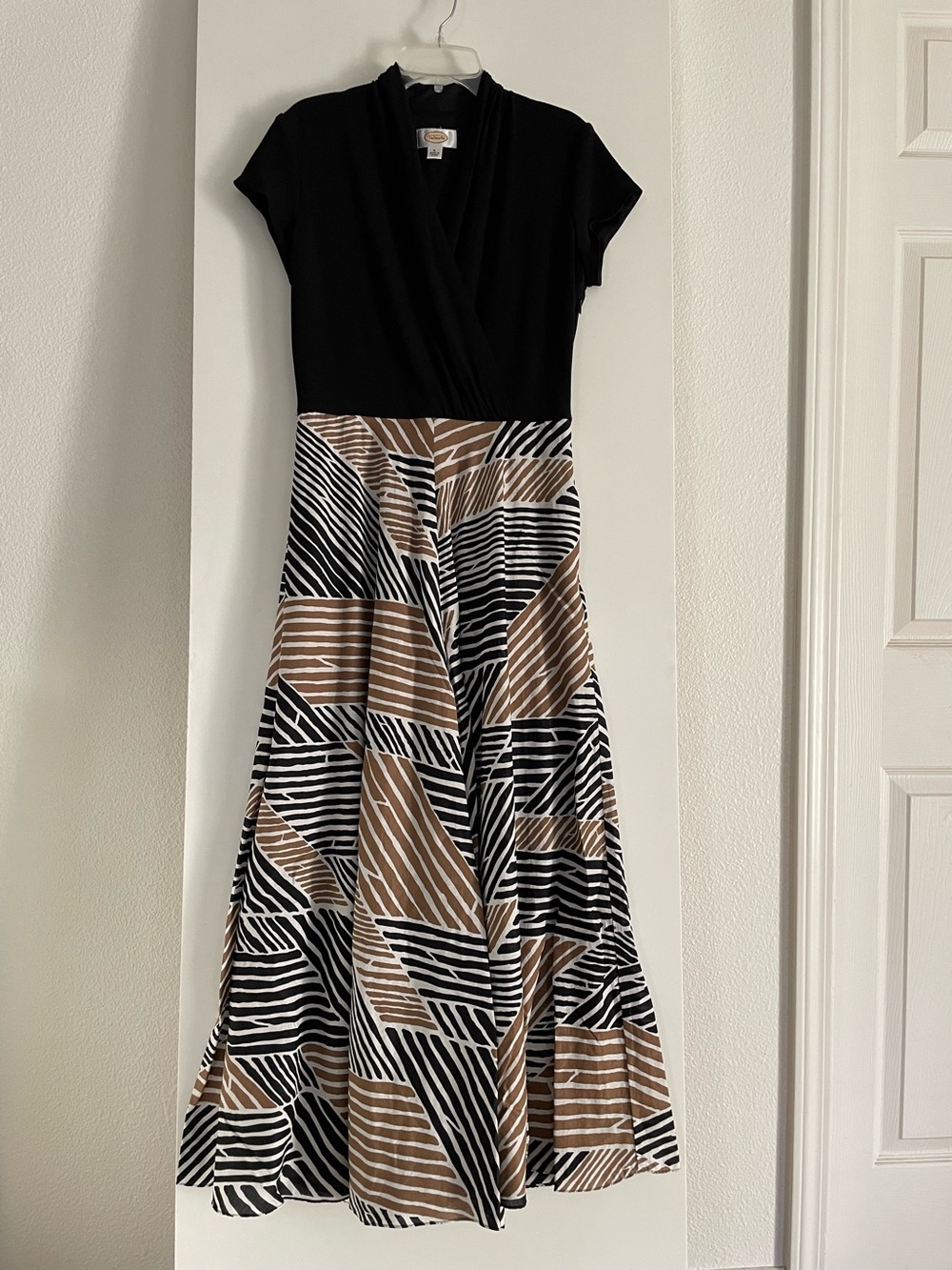 Sz 6: Talbots Midi Dress Knit Top/Cotton Skirt Animal Print Black White Tan